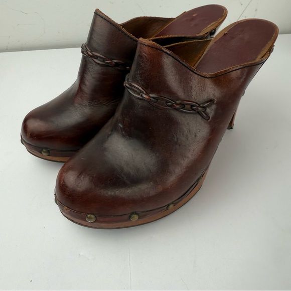 Vintage Womens 7 Heeled Clogs Brown Leather And Wood NO SIZE TAG SEE ALL. - Picture 3 of 7